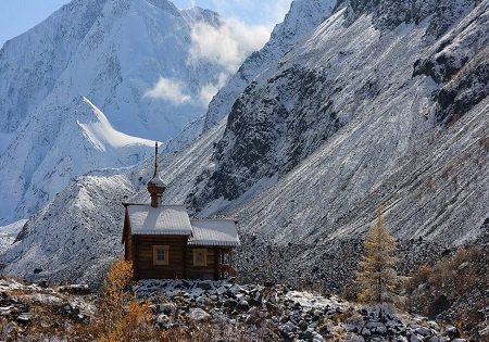 Шамбала - обитель в горах Алтая